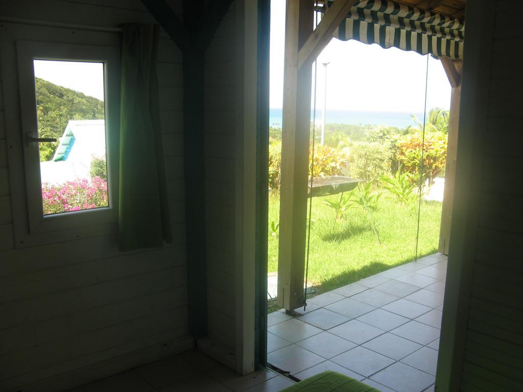La Colline Verte Deshaies Chambre photo